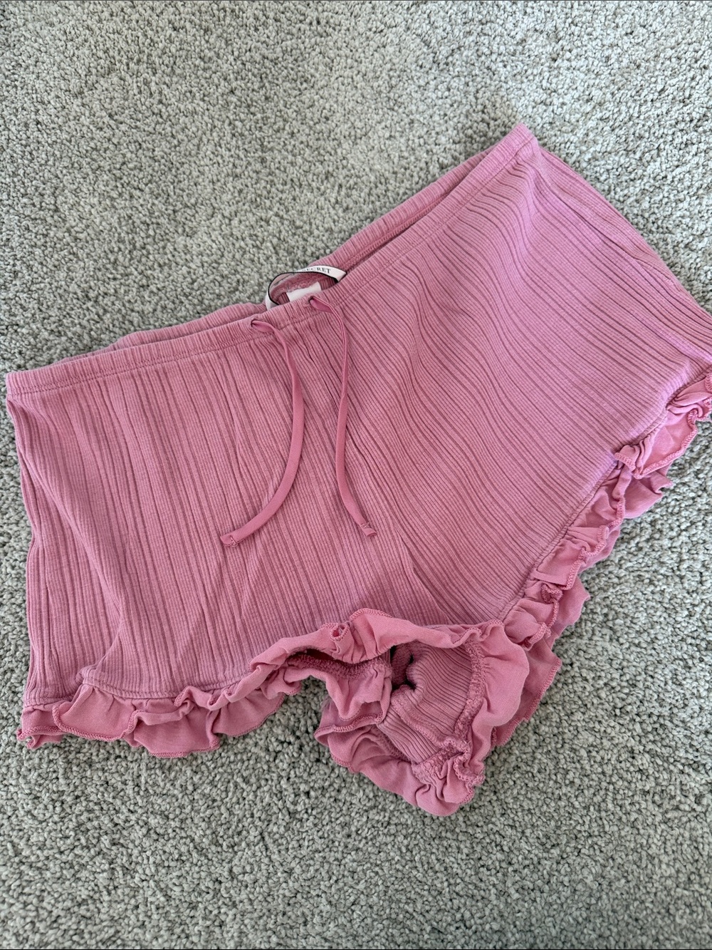 Victoria Secret Ribbed Pink Ruffle Lounge Shorts - Picture 1 of 4